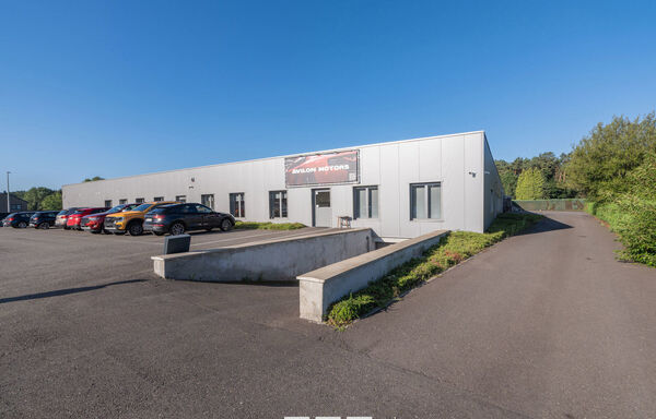Gebouw voor gemengd gebruik te huur in Dilsen-Stokkem