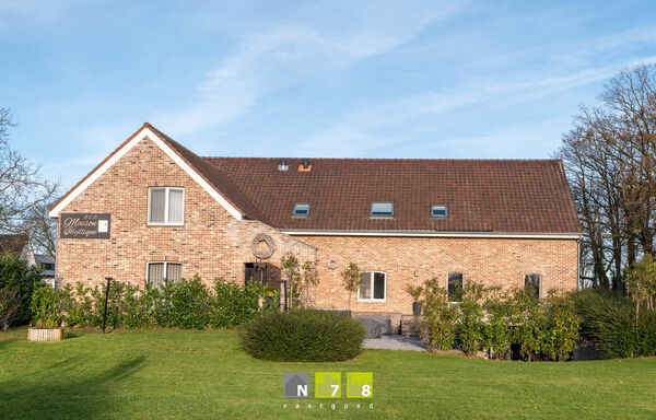 Gebouw voor gemengd gebruik te koop in Bree