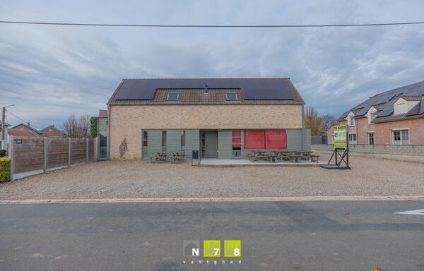 Gebouw voor gemengd gebruik te koop in Dilsen-Stokkem
