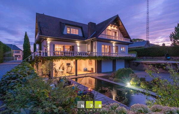 Gebouw voor gemengd gebruik te koop in Maaseik