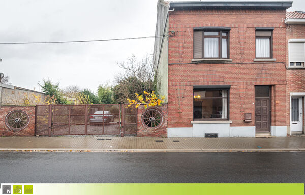 Gebouw voor gemengd gebruik te koop in Sint-Truiden