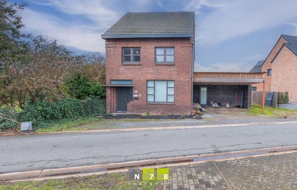 Huis te koop in Maaseik