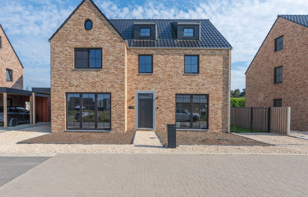 Huis te koop in Maaseik