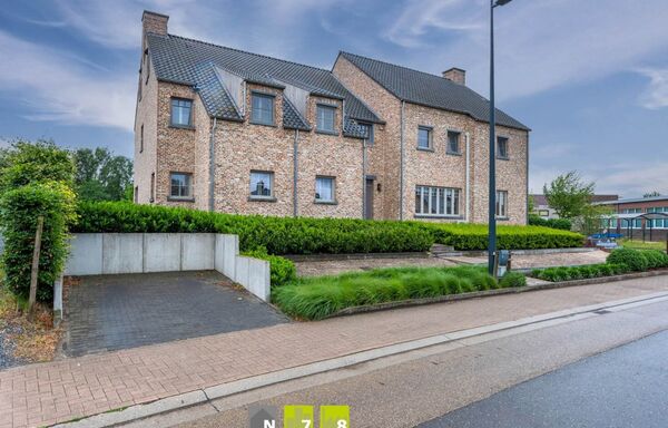 Huis te koop in Oudsbergen