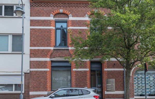 Individuele handelszaak te koop in Maaseik