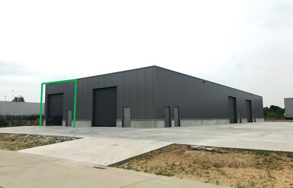 Industrieel gebouw te huur in Dilsen-Stokkem