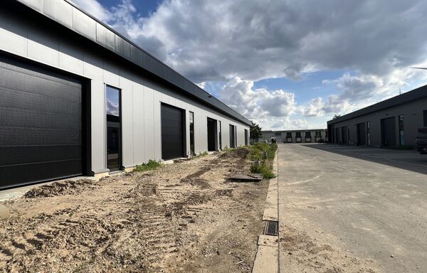 Industrieel gebouw te koop in Lanaken