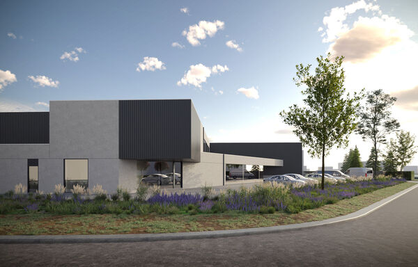 Industrieel gebouw te koop in Maaseik