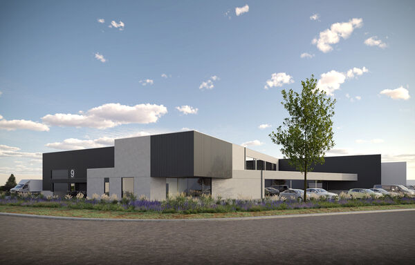 Industrieel gebouw te koop in Maaseik