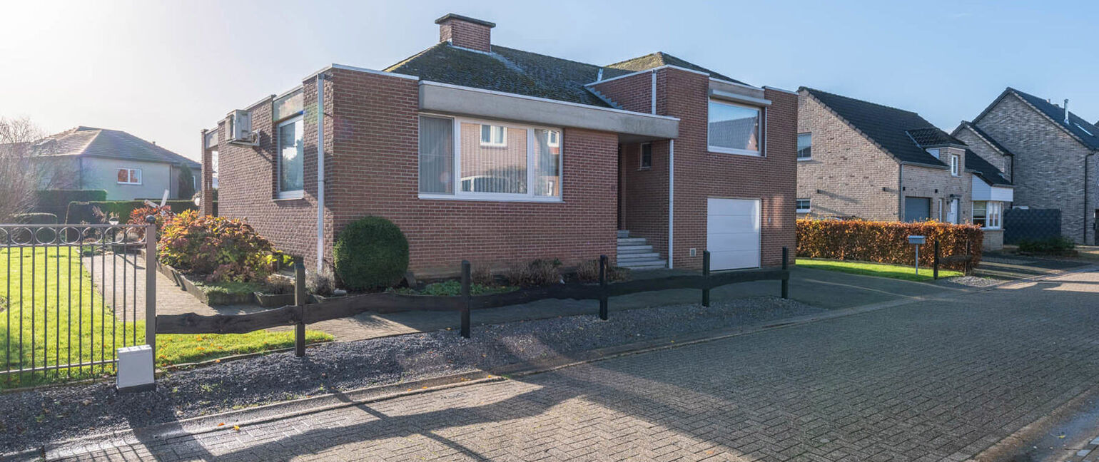 Appartement te koop in Maaseik