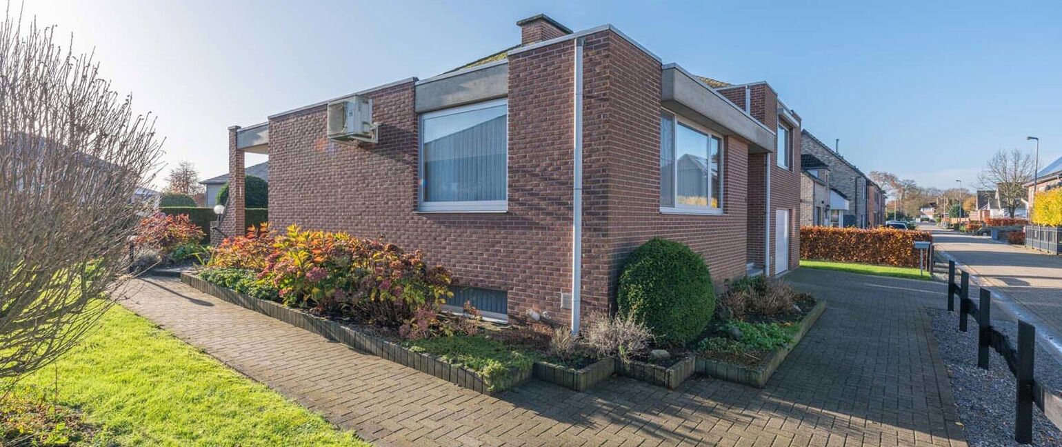 Appartement te koop in Maaseik