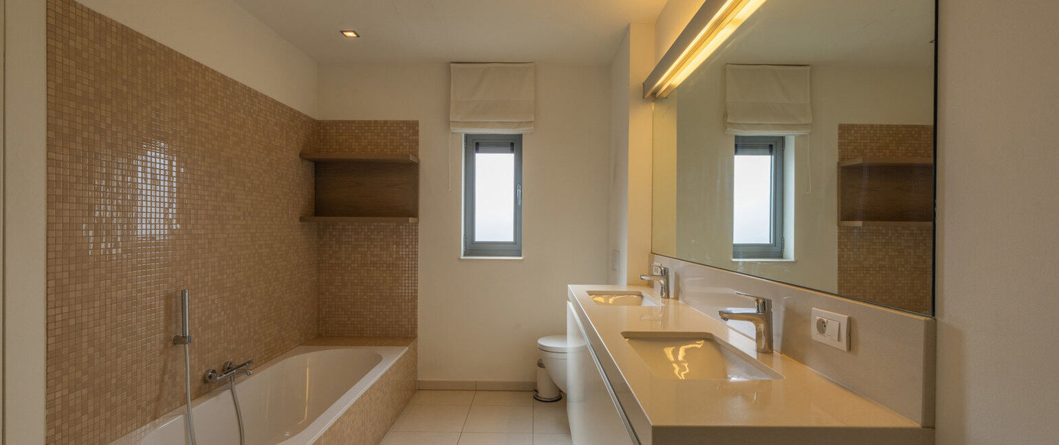 Appartement te koop in Maaseik