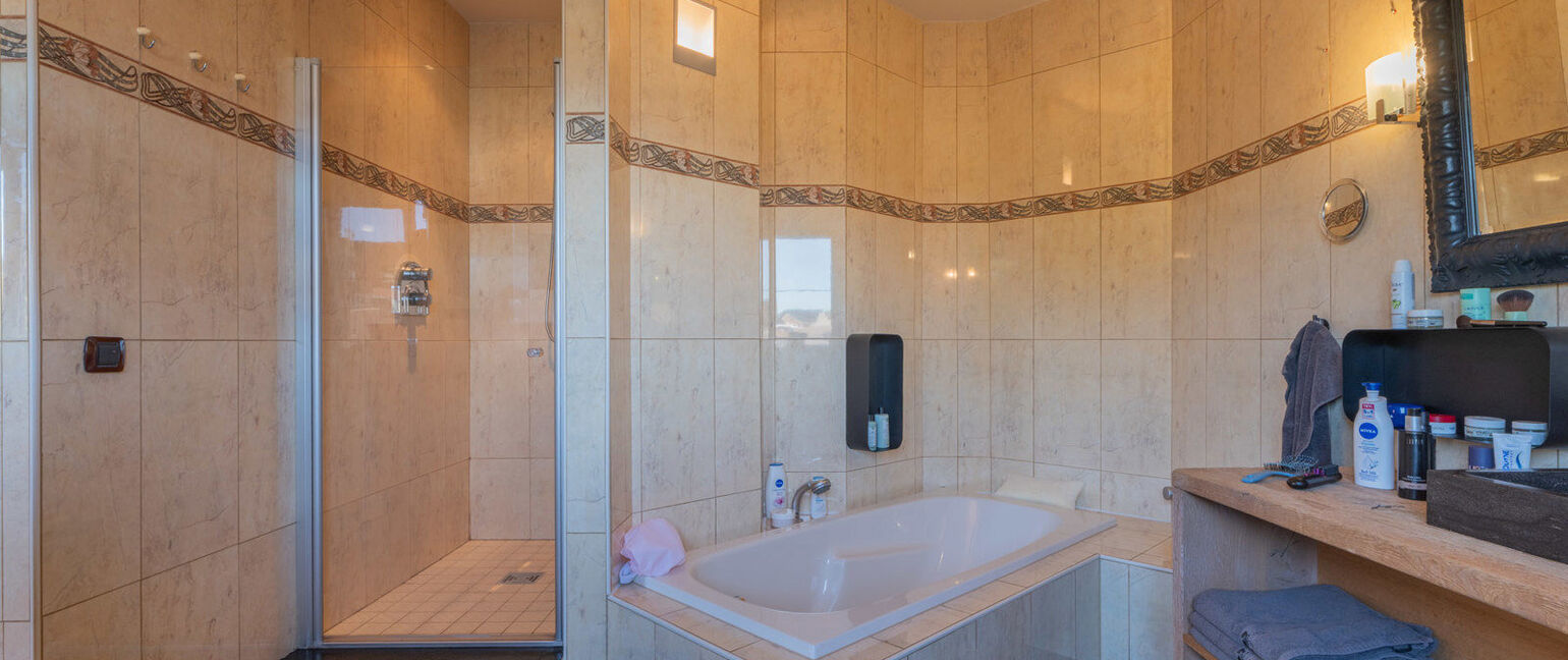 Appartement te koop in Maaseik