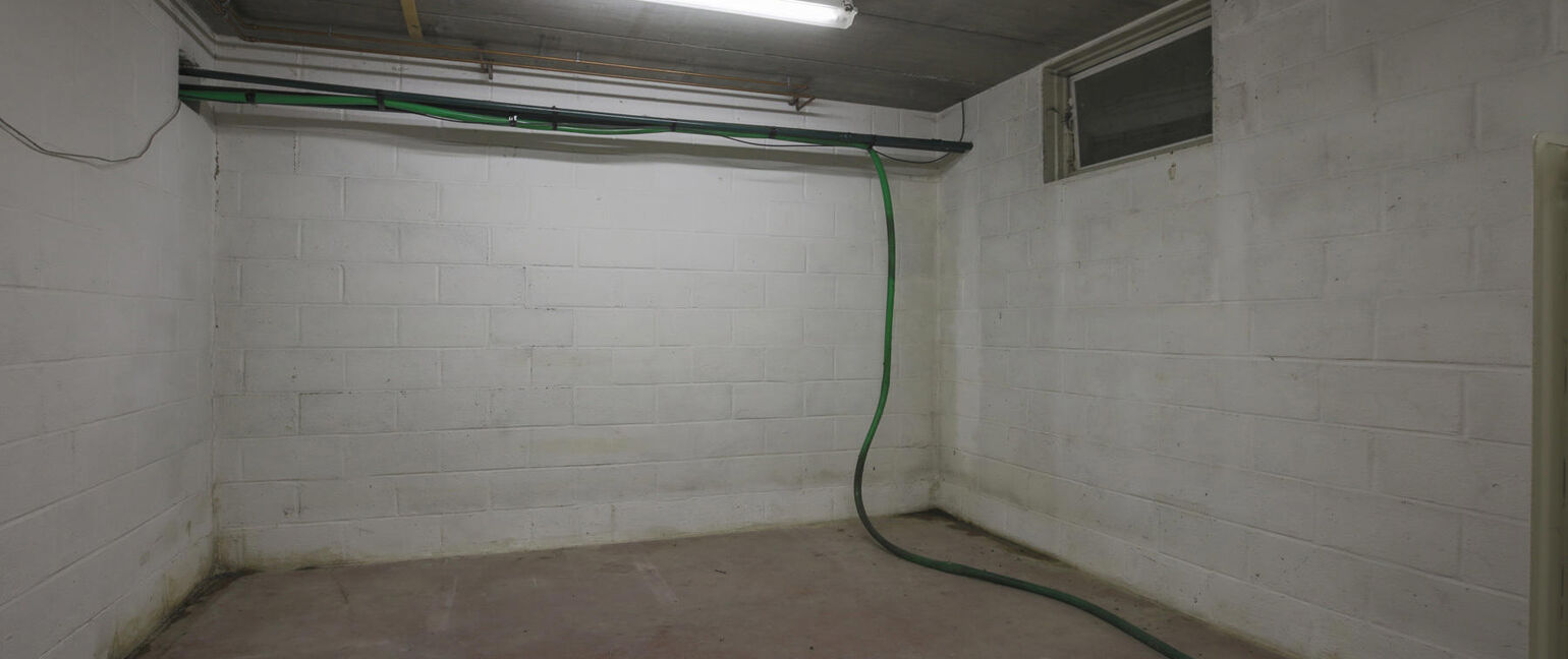 Bedrijfsgebouw te koop in Dilsen-Stokkem
