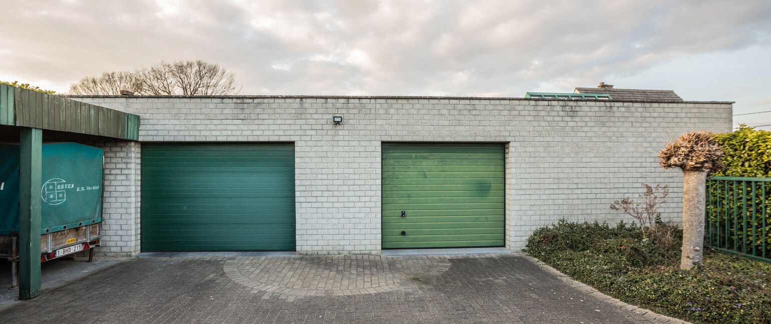 Bedrijfsgebouw te koop in Dilsen-Stokkem