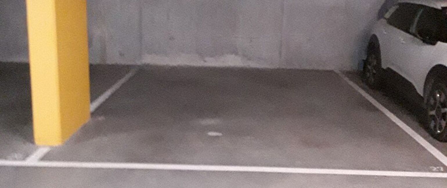 Binnenstaanplaats te huur in Genk