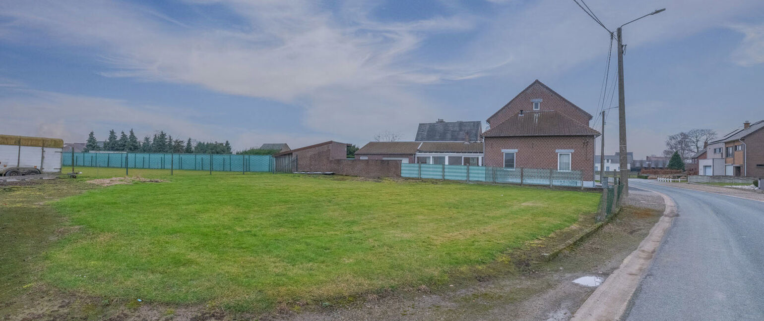 Bouwgrond te koop in Dilsen-Stokkem