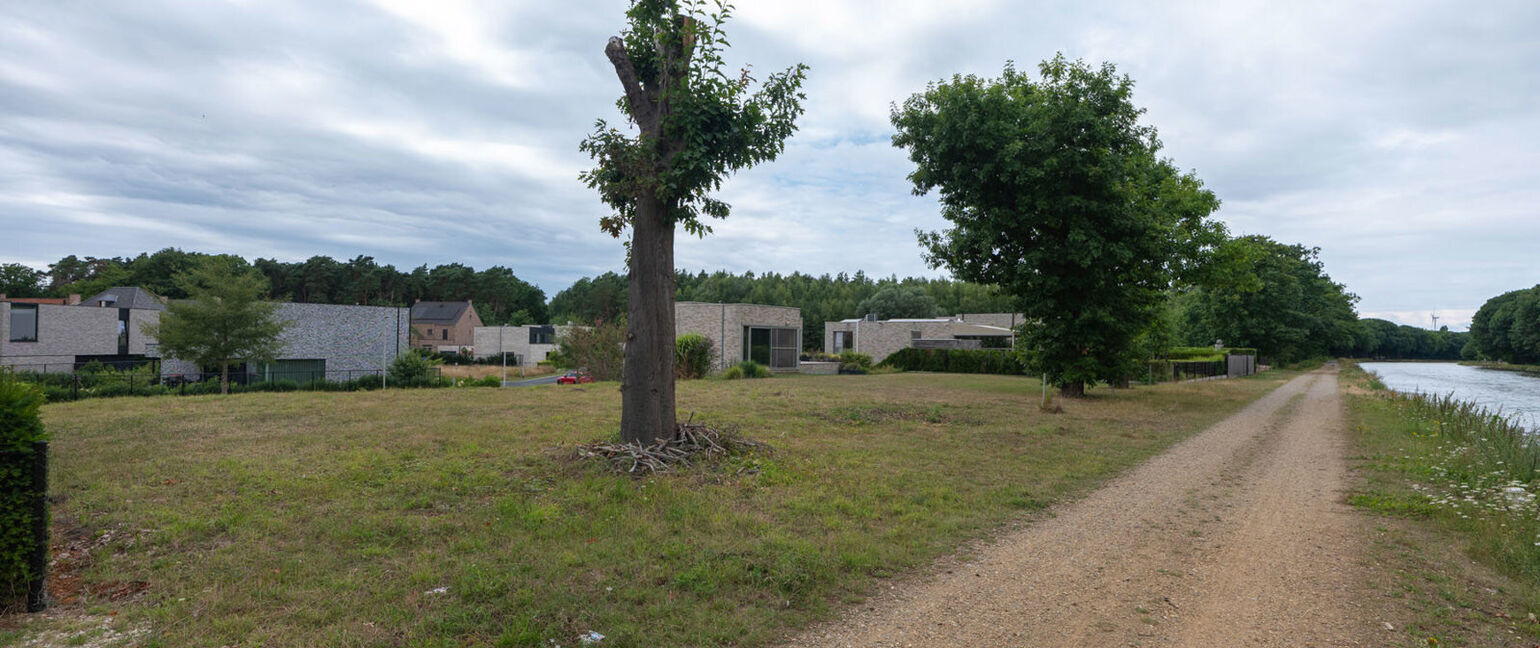 Bouwgrond te koop in Dilsen-Stokkem