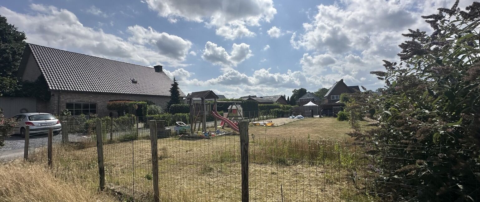 Bouwgrond te koop in Maaseik
