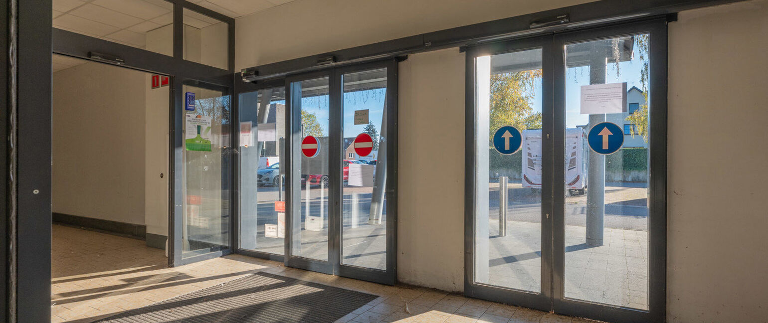 Commercieel gelijkvloers te huur in Dilsen-Stokkem