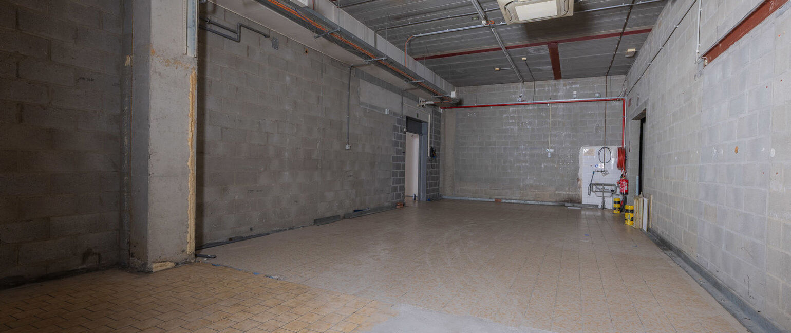 Commercieel gelijkvloers te huur in Dilsen-Stokkem