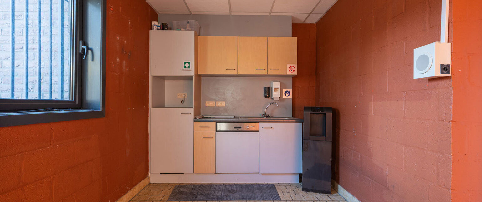 Commercieel gelijkvloers te huur in Dilsen-Stokkem