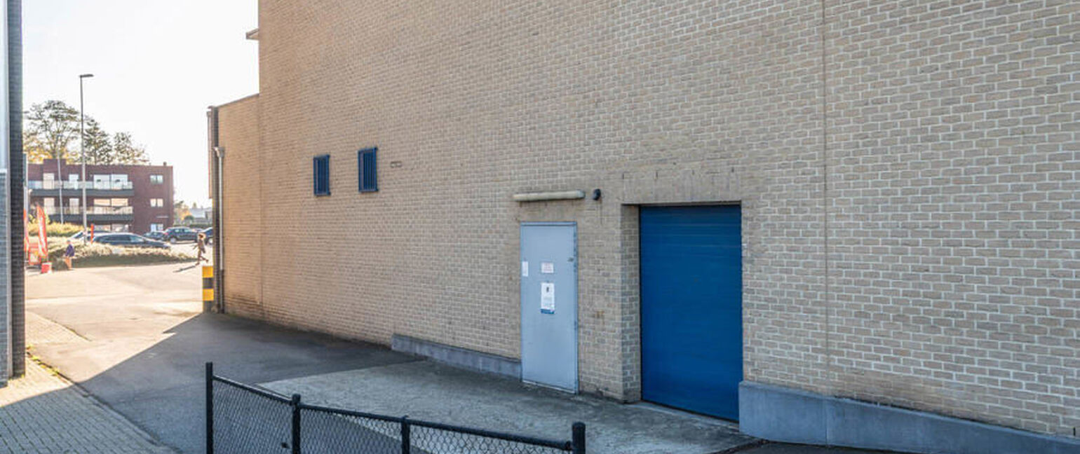Commercieel gelijkvloers te huur in Dilsen-Stokkem