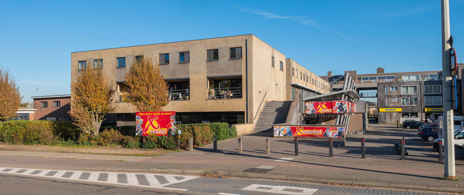 Commercieel gelijkvloers te koop in Dilsen-Stokkem