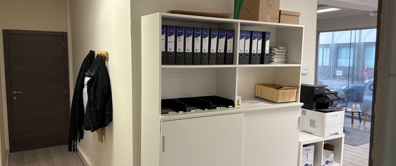 Commercieel gelijkvloers te koop in Sint-Truiden