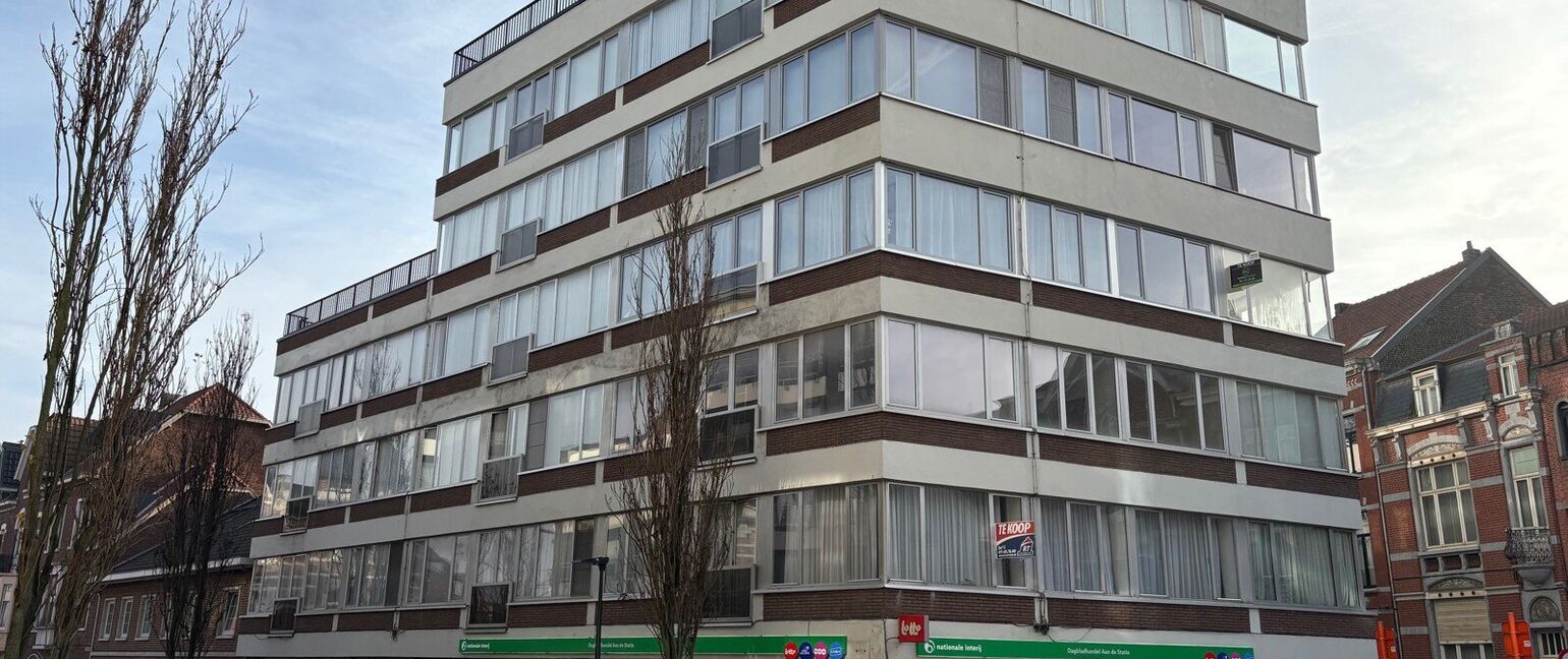 Commercieel gelijkvloers te koop in Sint-Truiden