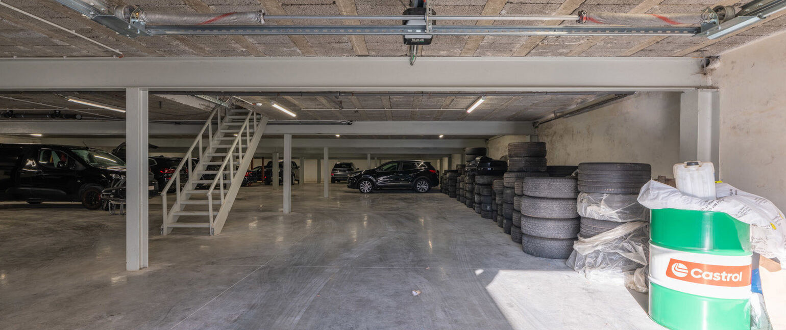 Gebouw voor gemengd gebruik te huur in Dilsen-Stokkem
