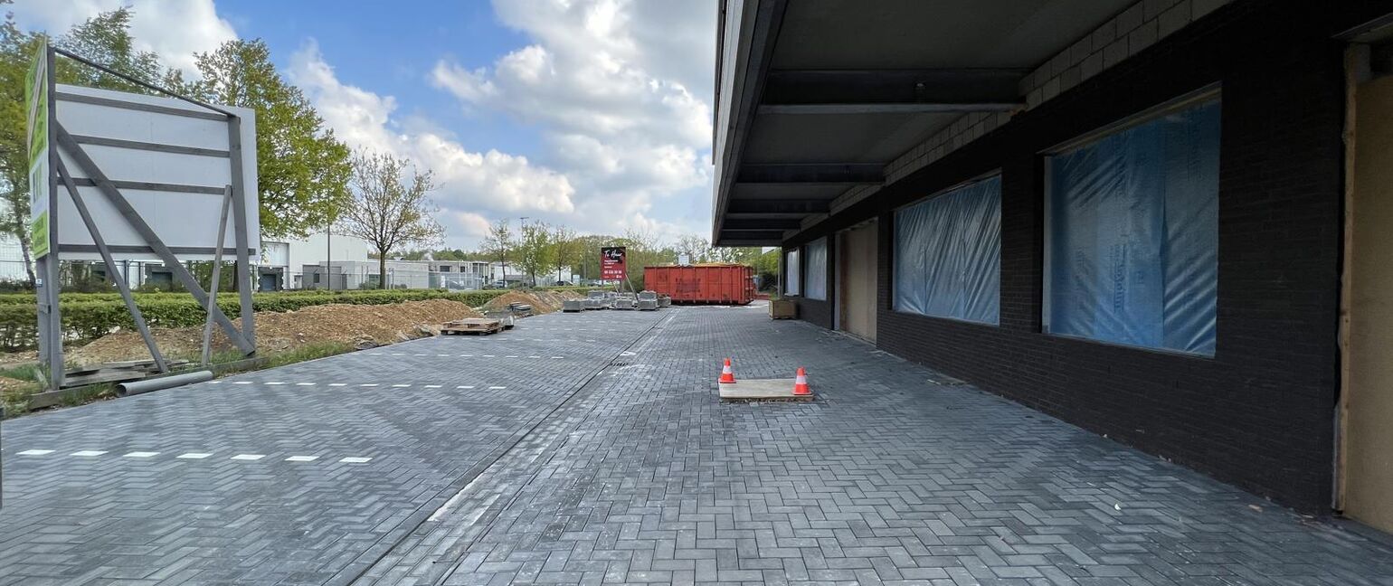 Gebouw voor gemengd gebruik te huur in Dilsen-Stokkem