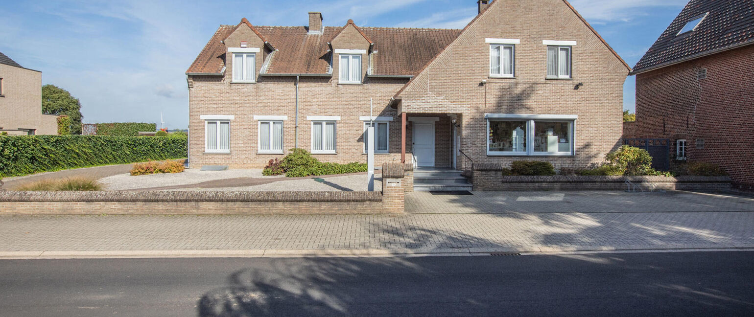 Gebouw voor gemengd gebruik te koop in 