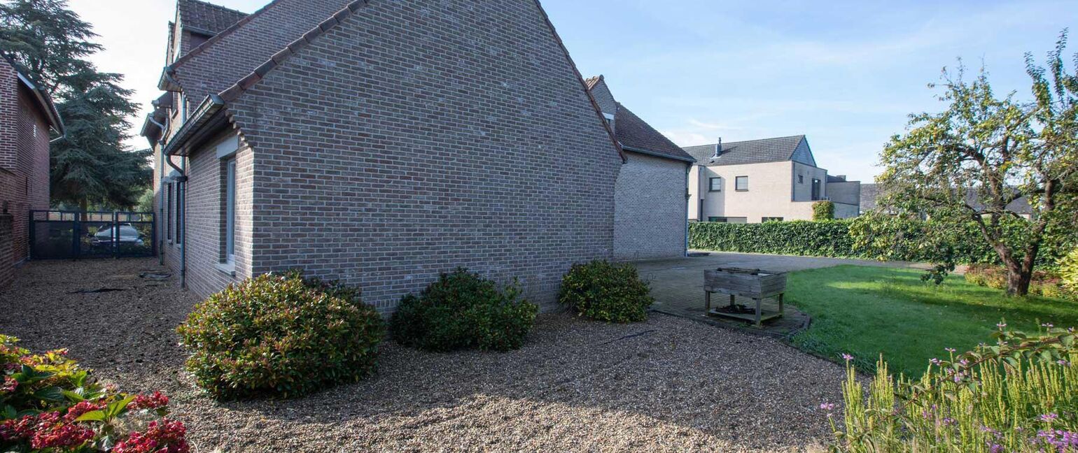 Gebouw voor gemengd gebruik te koop in 