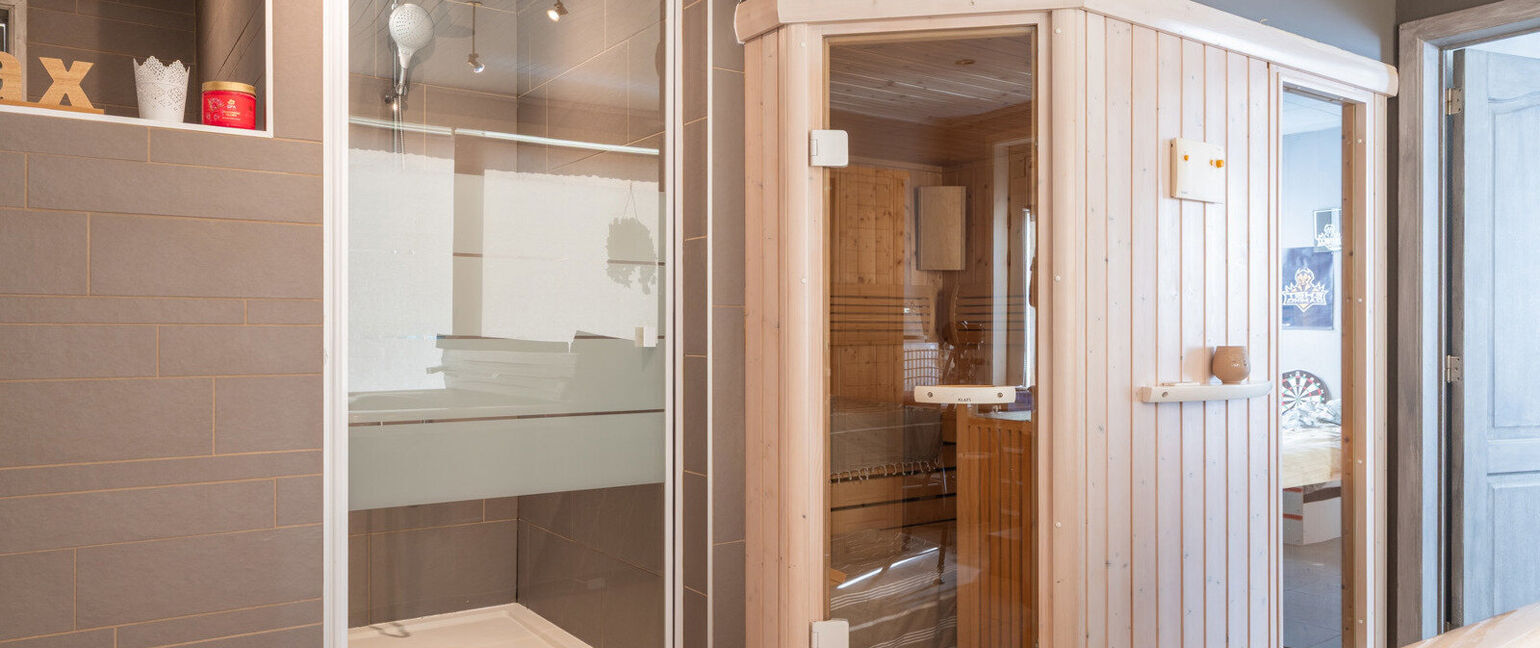 Gebouw voor gemengd gebruik te koop in Bree