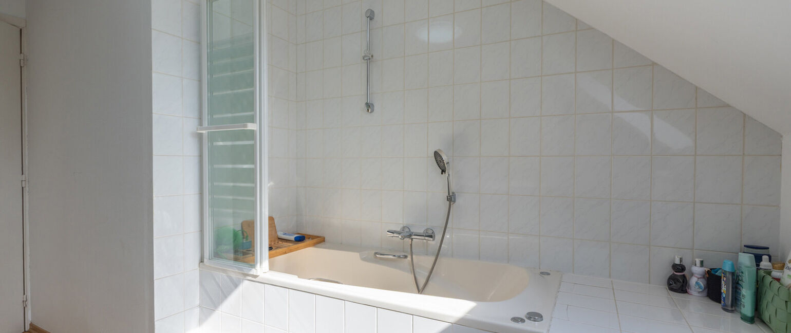 Gebouw voor gemengd gebruik te koop in Bree