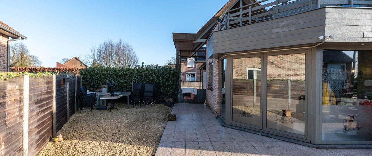 Gebouw voor gemengd gebruik te koop in Dilsen-Stokkem