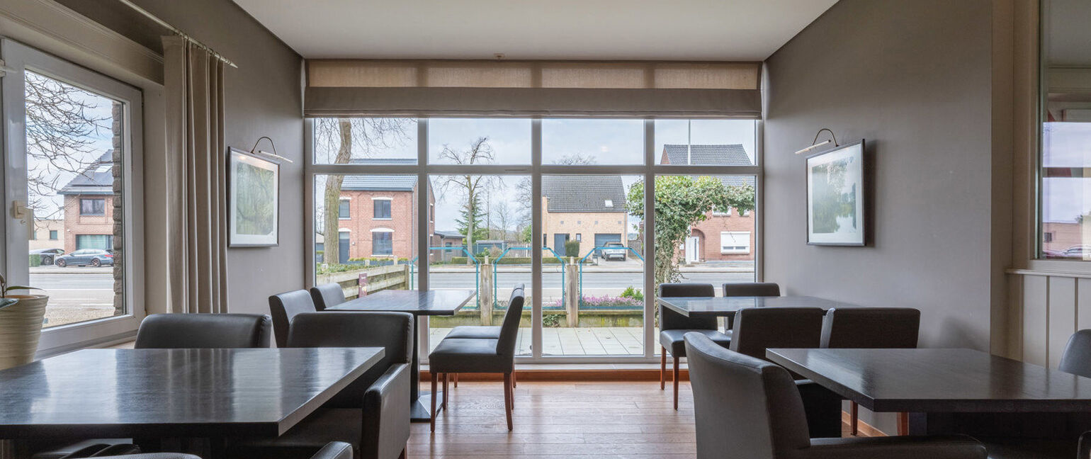 Gebouw voor gemengd gebruik te koop in Dilsen-Stokkem