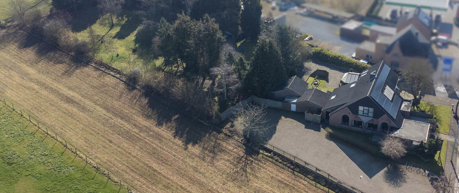 Gebouw voor gemengd gebruik te koop in Dilsen-Stokkem
