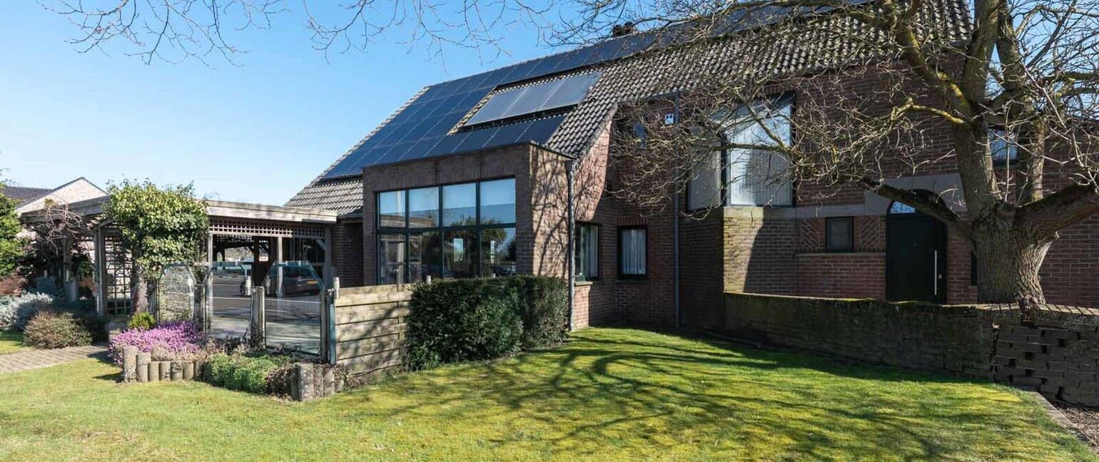 Gebouw voor gemengd gebruik te koop in Dilsen-Stokkem