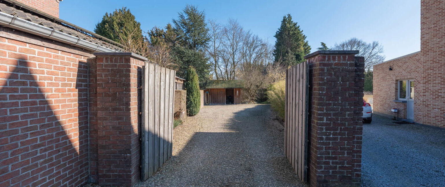 Gebouw voor gemengd gebruik te koop in Dilsen-Stokkem