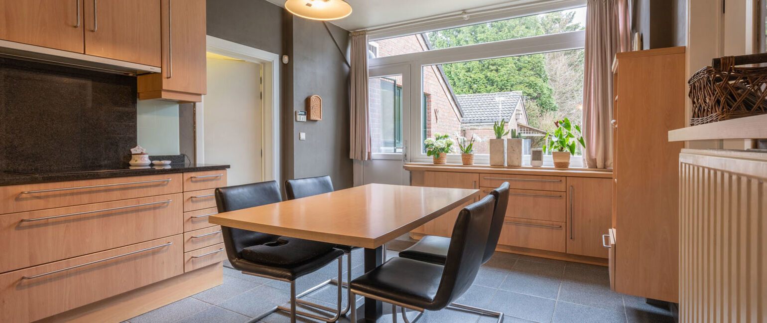 Gebouw voor gemengd gebruik te koop in Dilsen-Stokkem