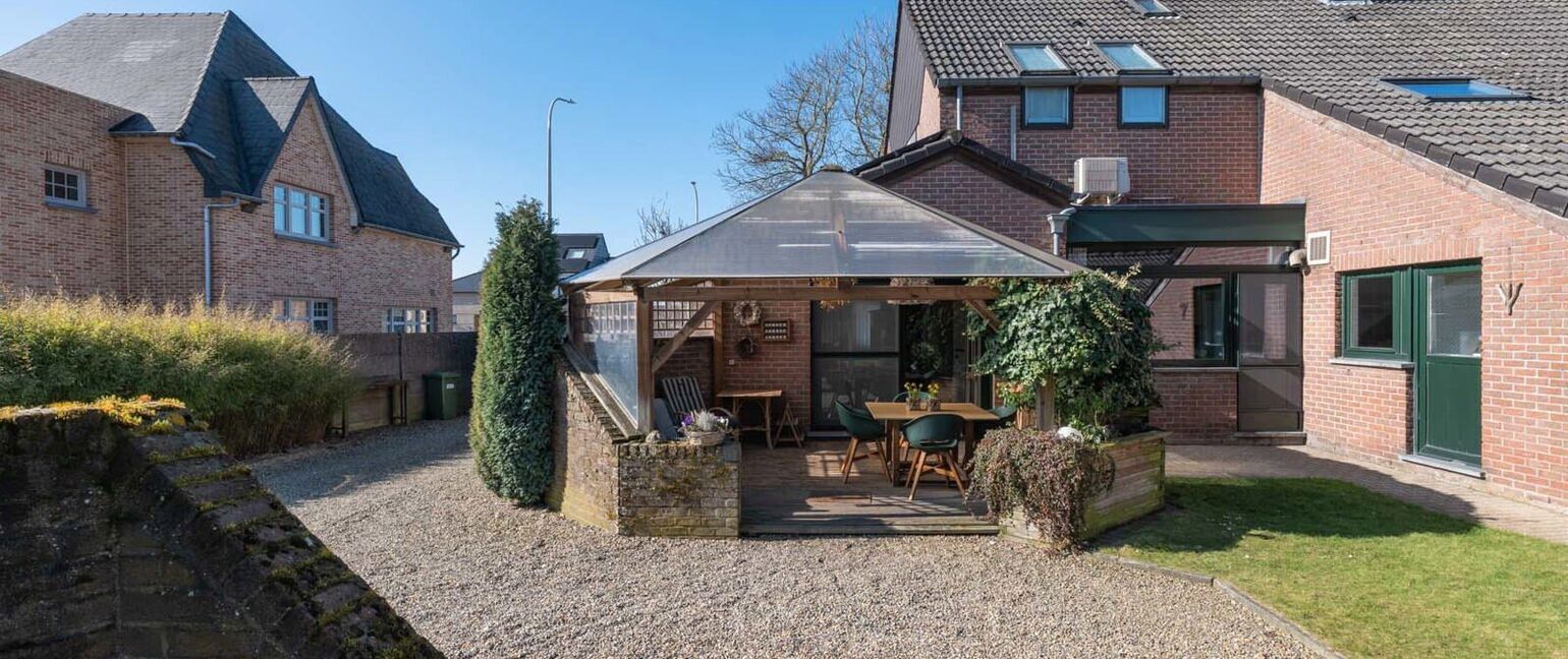 Gebouw voor gemengd gebruik te koop in Dilsen-Stokkem