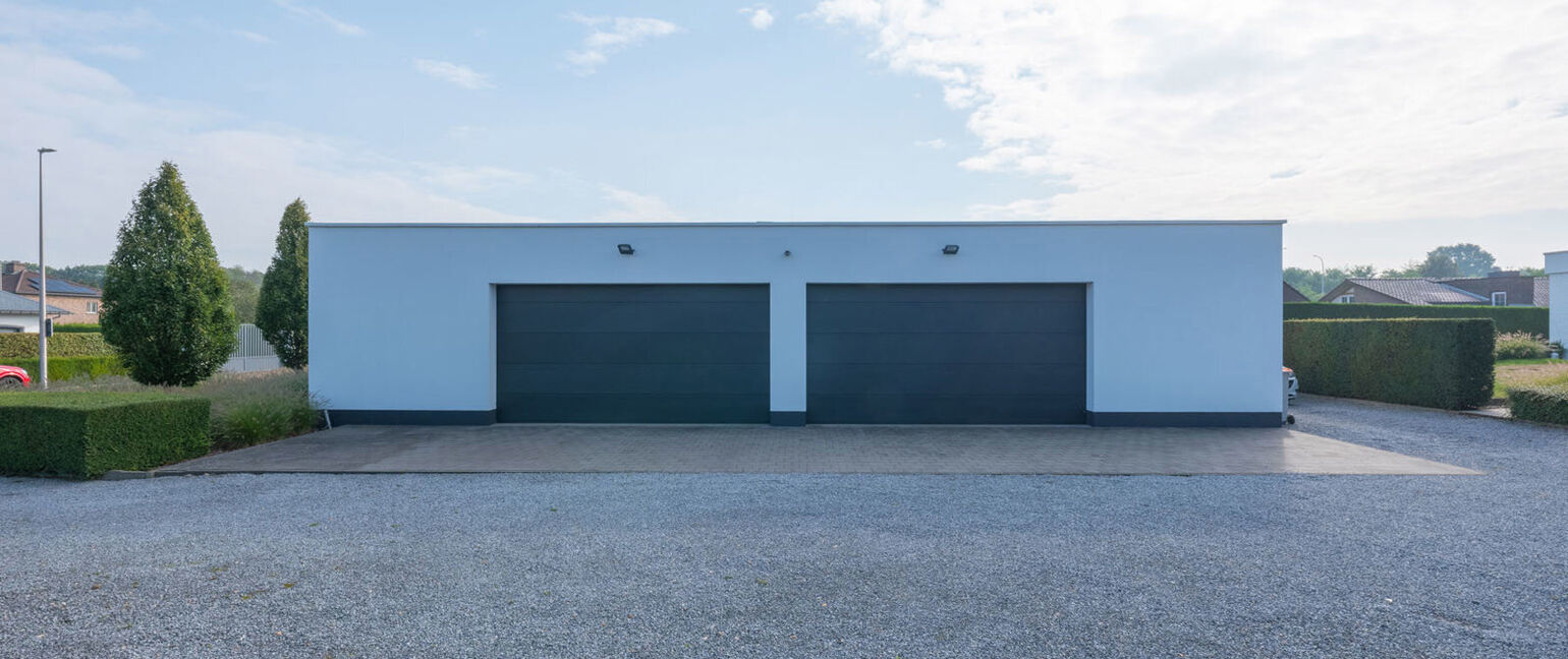 Gebouw voor gemengd gebruik te koop in Dilsen-Stokkem