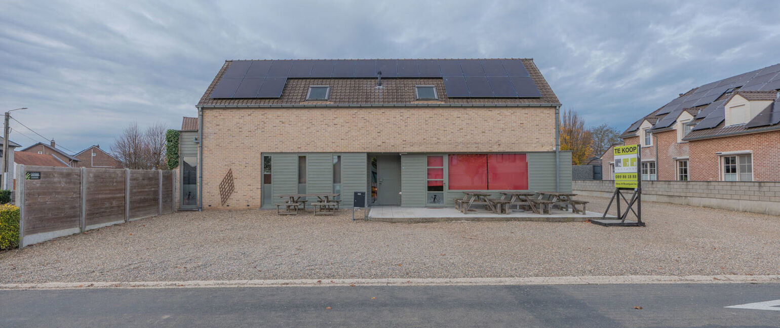 Gebouw voor gemengd gebruik te koop in Dilsen-Stokkem