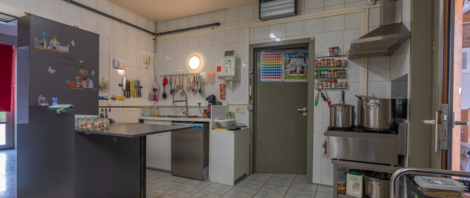 Gebouw voor gemengd gebruik te koop in Dilsen-Stokkem