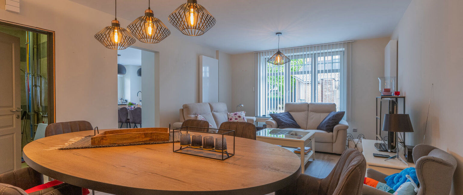 Gebouw voor gemengd gebruik te koop in Dilsen-Stokkem