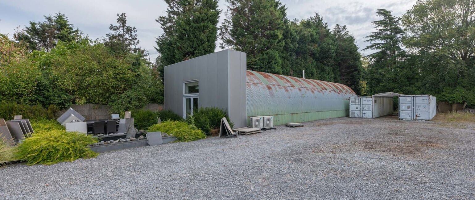 Gebouw voor gemengd gebruik te koop in Dilsen-Stokkem