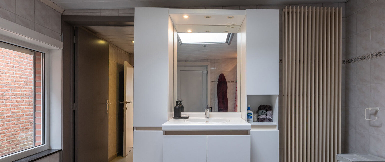 Gebouw voor gemengd gebruik te koop in Dilsen-Stokkem