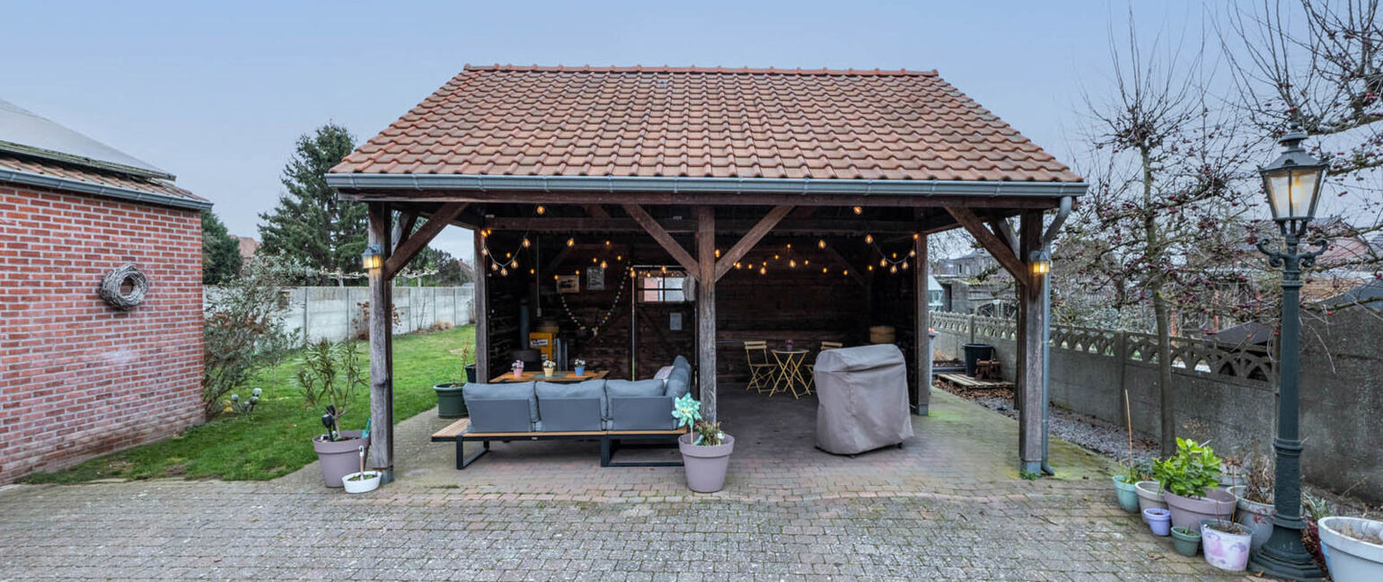 Gebouw voor gemengd gebruik te koop in Dilsen-Stokkem